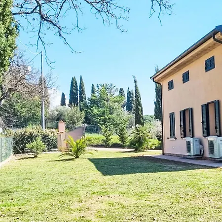 La Rocchetta By Interhome 펜션 몬테스쿠다이오